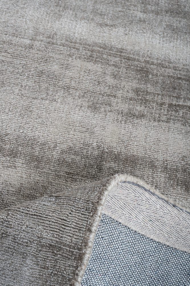 Vloerkleed Cos - Viscose Taupe 240 x 340 cm